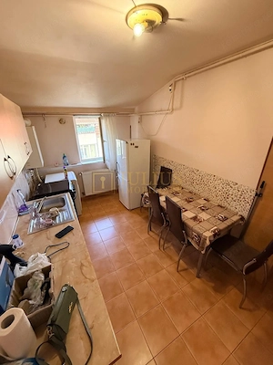 2 dormitoare| Dambovita langa Lidl| centrala proprie| AC - imagine 9