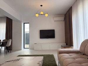Private Resort Lifestyle | Luxury Villa cu Piscină & Fitness - imagine 2
