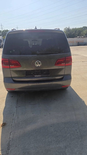 VW Touran 2012 euro 5 - imagine 3