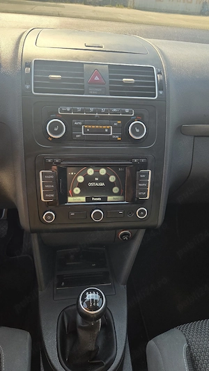 VW Touran 2012 euro 5 - imagine 6