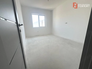 Duplex pe parter cu 4 camere  Mosnita Noua - imagine 3