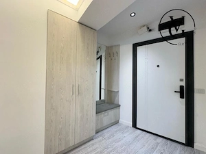 White Titanic - Apartament 2 camere si garaj - frontal la mare - imagine 2