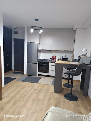 închiriez apartament in regim hotelier  - imagine 3