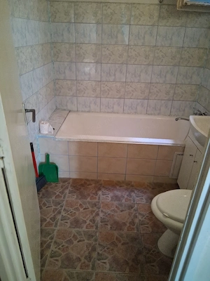 Vand apartament 2 camere - imagine 4
