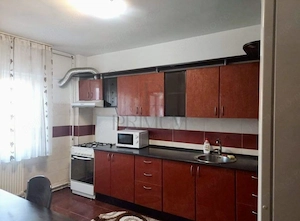 Apartament 3 camere Complexul Studentesc 95 mp Spatios - imagine 4