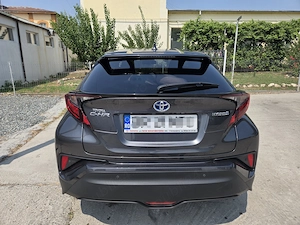 De vânzare: Toyota C-HR Hybrid   Noiembrie 2021 - imagine 2