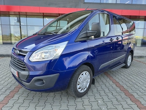 Ford Tourneo Custom 2015 2.2 diesel L1H1 8+1 locuri - imagine 2