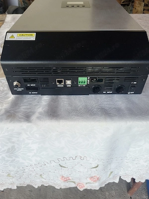 vând invertor 48v 5kw.