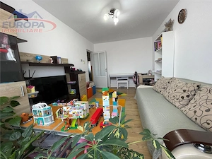 Apartament 3 camere de vanzare zona centrala Tulcea - imagine 2