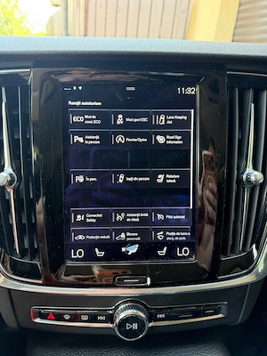 Volvo S90 D4  - imagine 9