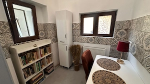 Apartament renovat 50mp zona 9 Mai - imagine 4
