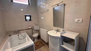 Apartament renovat 50mp zona 9 Mai - imagine 6