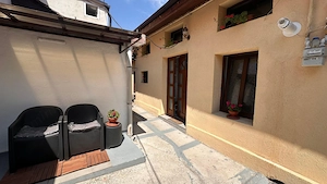 Apartament renovat 50mp zona 9 Mai - imagine 7