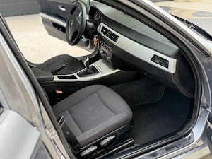 Bmw 320 Diesel Motorizare Euro 5 Fabricatie 2010 Impecabil Km Originali  - imagine 3
