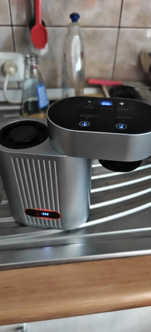 Expresor cafea protabil cu acumulator