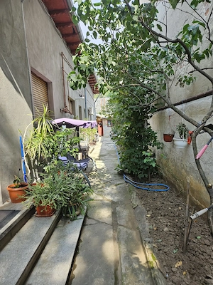 Casă- Curte zonă Popa-Nan - imagine 6
