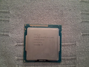 Xeon E3-1238 v2 3.3GHz | Socket 1155 | 4 Nuclee   8 Fire