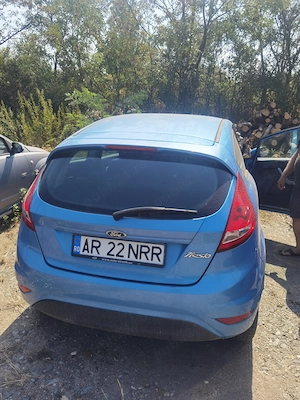 Vând Ford Fiesta - imagine 4