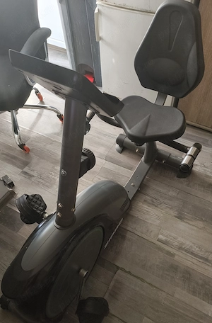 Bicicletă fitness magnetică Zipro Easy, volanta 8 kg, greutate maximă utilizator 150 kg