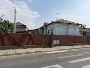 Casă de vânzare în zona liceului Auto din Focșani  - imagine 2
