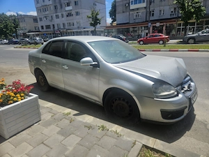 Vând Volkswagen jeta  - imagine 3