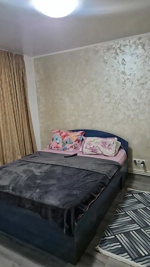 Inchiriez apartament doar pe termen lung - imagine 8