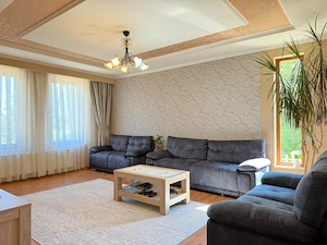 2 Case 1000 mp teren, zona Dealul Ciperca Oradea  - imagine 4