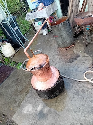 De vănzare cazan de făcut tuică