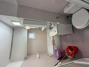 Vând apartament 3  camere Reșița. - imagine 8