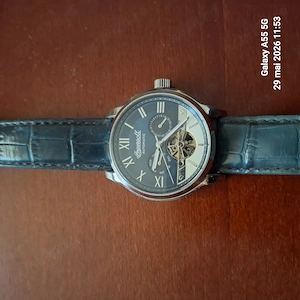 Ceas bărbătesc marca Ingersoll Automatic.