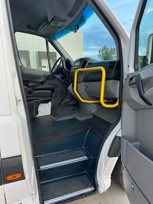 Mercedes Sprinter 8+1 - imagine 7