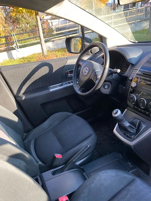 Se vinde mașină  Mazda 5 - imagine 3