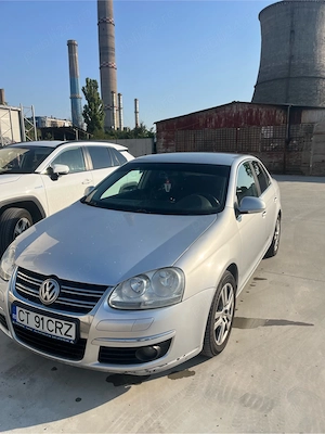 Vw Jetta 1.9 bxe 2008 - imagine 2