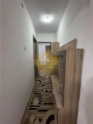 Apartament 3 camere - Zona Dacia - Etaj 2 - Centrala proprie - imagine 8