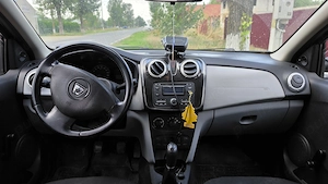 Dacia Logan 1.2 benzină An 2014 - imagine 6