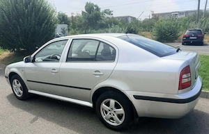 Skoda Octavia 1.9 tdi 238.000 km acte la zi,distributie schimbata! - imagine 3