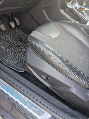 Ford Focus 2013 1.6 tdci 115 cp - imagine 7