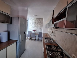 Apartament 3 camere de închiriat (Otopeni)  - imagine 3