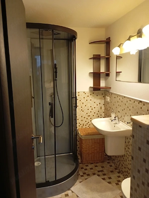 Apartament 2 camere, de inchiriat in zona Robea - imagine 5