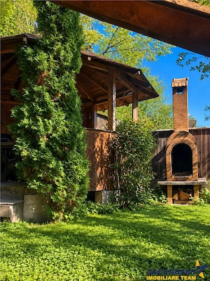 Apartament in casa, parcare in curte, foisor cu gratar, Centru Istoric - Schei, Brasov