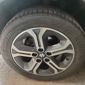 Suzuki Vitara 1.6 Benzină  4x4  LUXURY FULL 2017 Unic Proprietar Roti Vara Iarna Navigație Piele ETC - imagine 3
