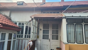 Casa de vanzare, cu gradina, zona semicentrala, negociabil - imagine 4