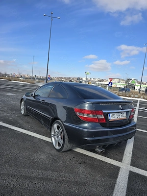 Mercedes benz clc 220 coupe  - imagine 8