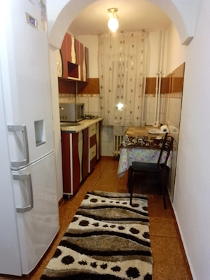 Proprietar inchiriez ap. 2 camere - imagine 4