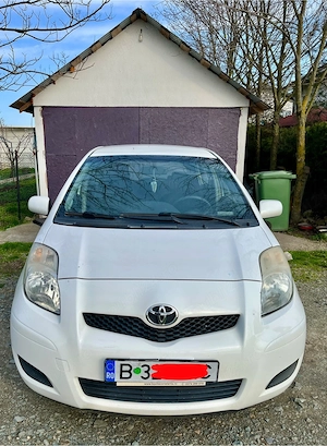 TOYOTA Yaris 1.0 Benzina 2011 - imagine 5