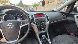 Opel Astra J Hatchback 2010 100,000 Km - imagine 6