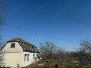 Vând  casă in Inand