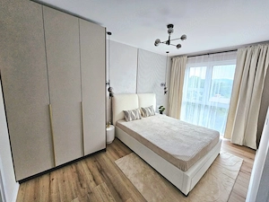 PF vând ap 3 camere Florești, Tineretului, două băi, bloc cu lift - imagine 7