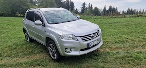 Toyota RAV4 2.2 D-4D (2011)   4x4 Automat - imagine 2