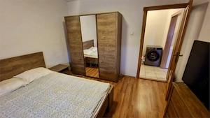 Apartament 3 camere Decomandat Zona AEM - Constantin Prezan 65 mp 2 Bai - imagine 3